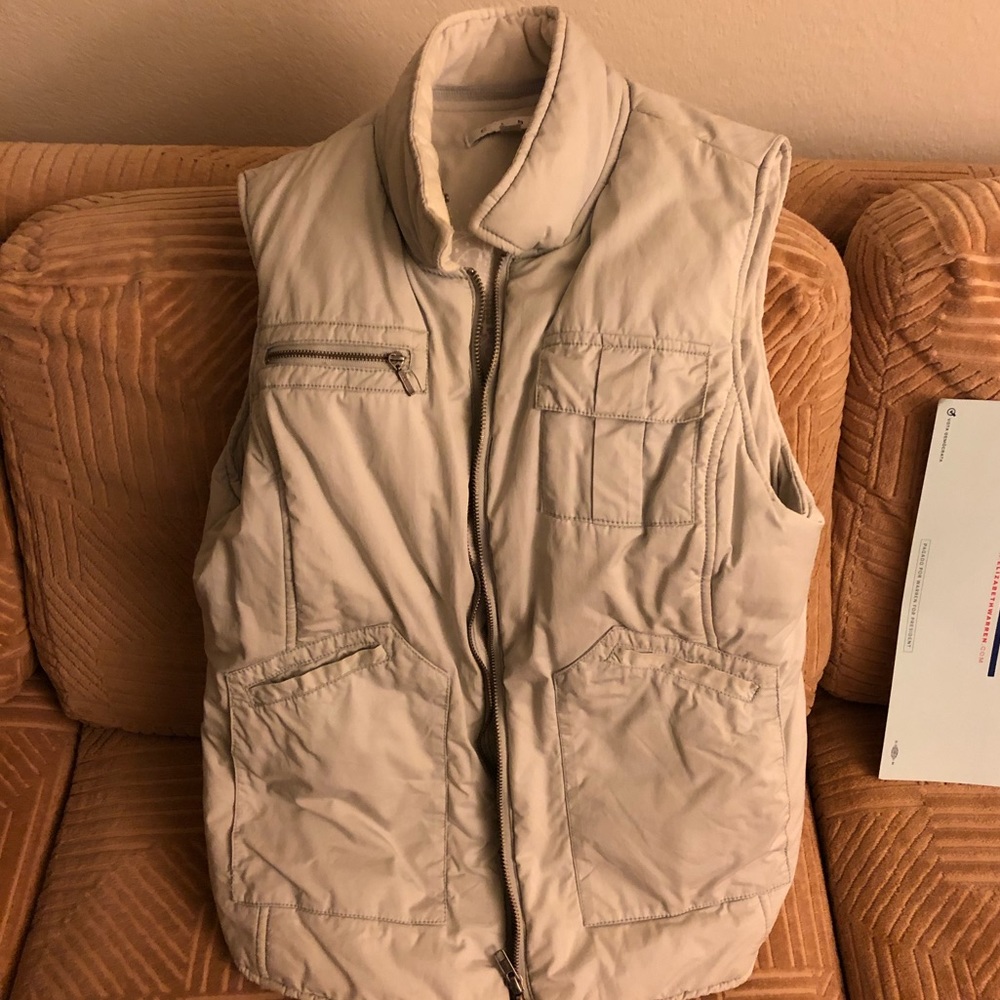 CAbi  100% Cotton Puffer Vest.